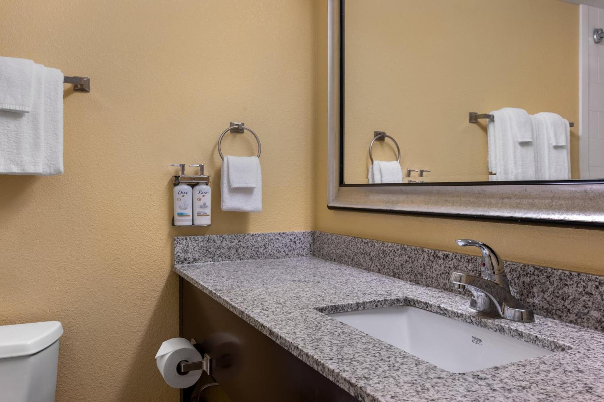 Holiday Inn Express Tallahassee By Ihg Extérieur photo